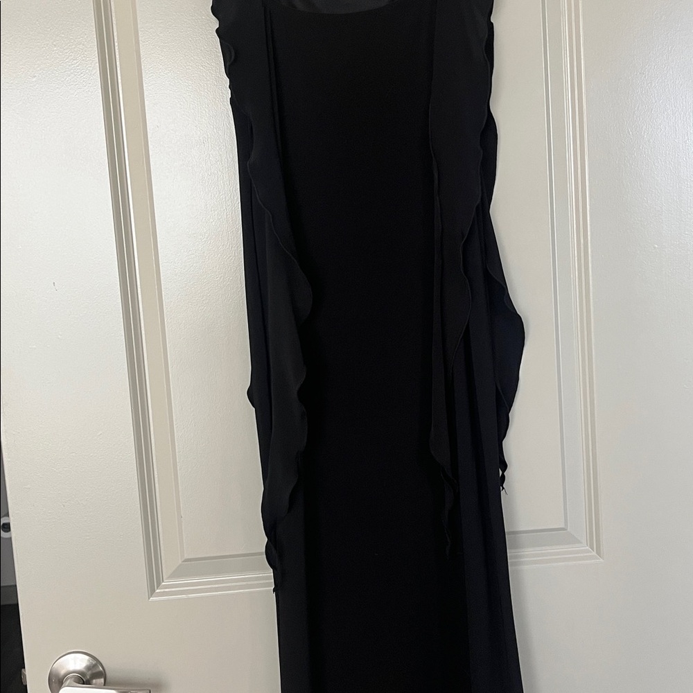 Bebe Dress - Cascade Ruffle Knit Slip - Picture 9 of 12